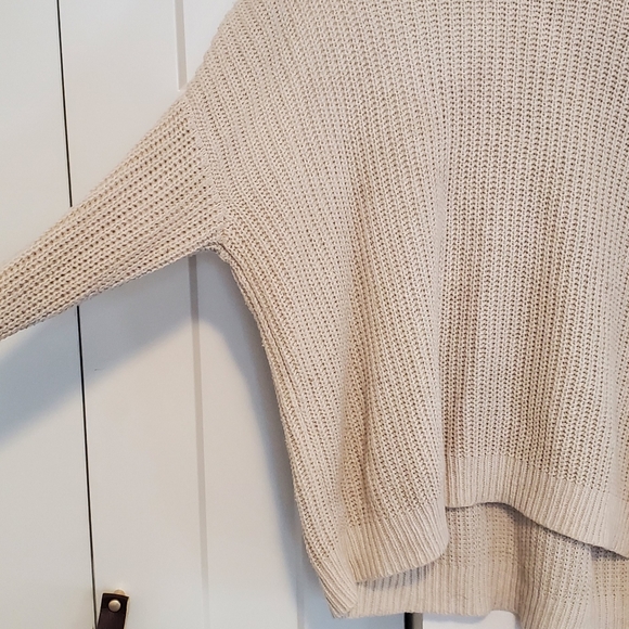 Cream knit sweater - Picture 3 of 4